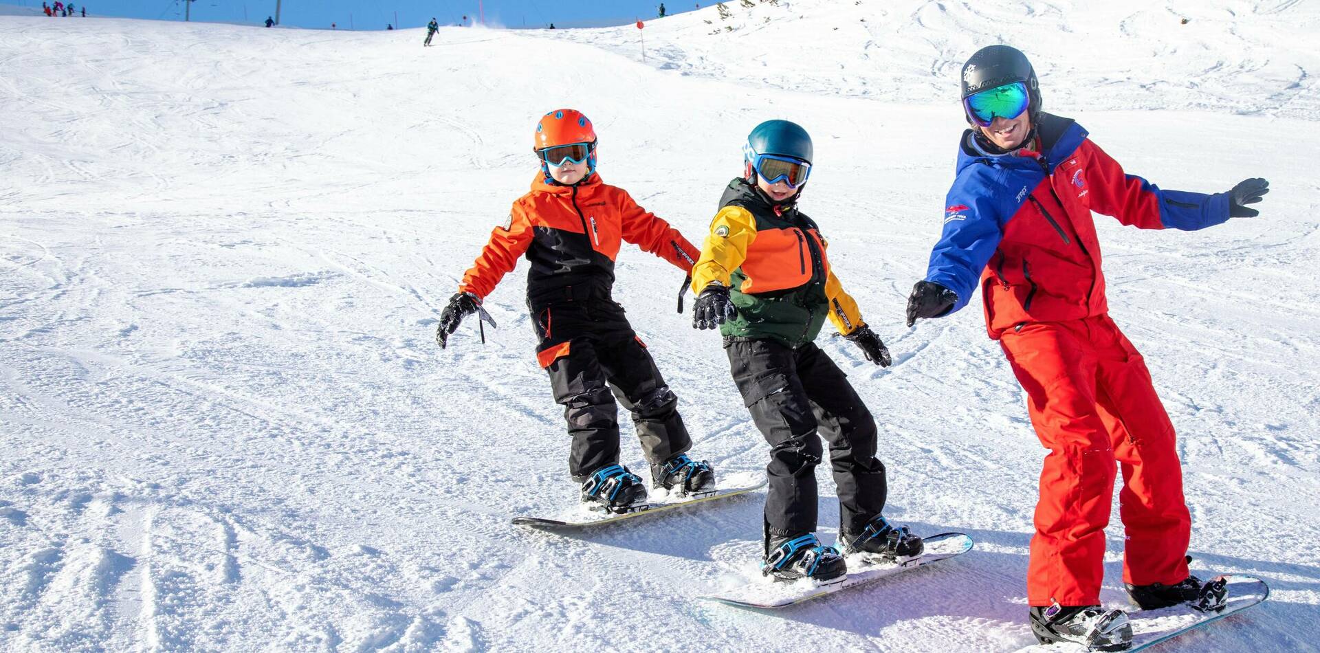 Snowboarding 
for Adults and Children from the age of 8 